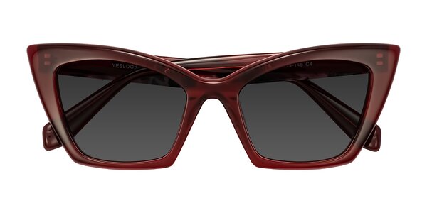 Front of Wayar in Wine