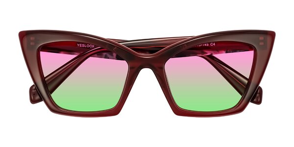 Front of Wayar in Wine