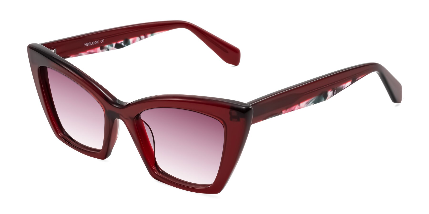 Angle of Wayar in Wine with Wine Gradient Lenses