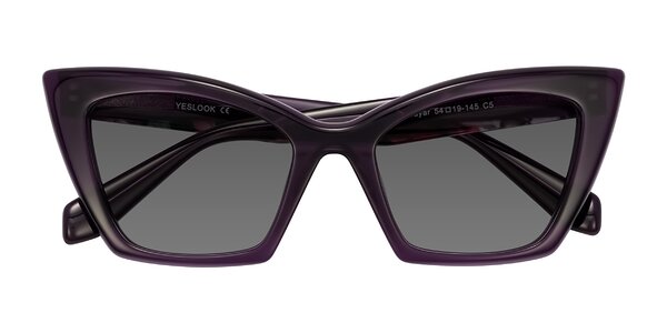 Front of Wayar in Eggplant