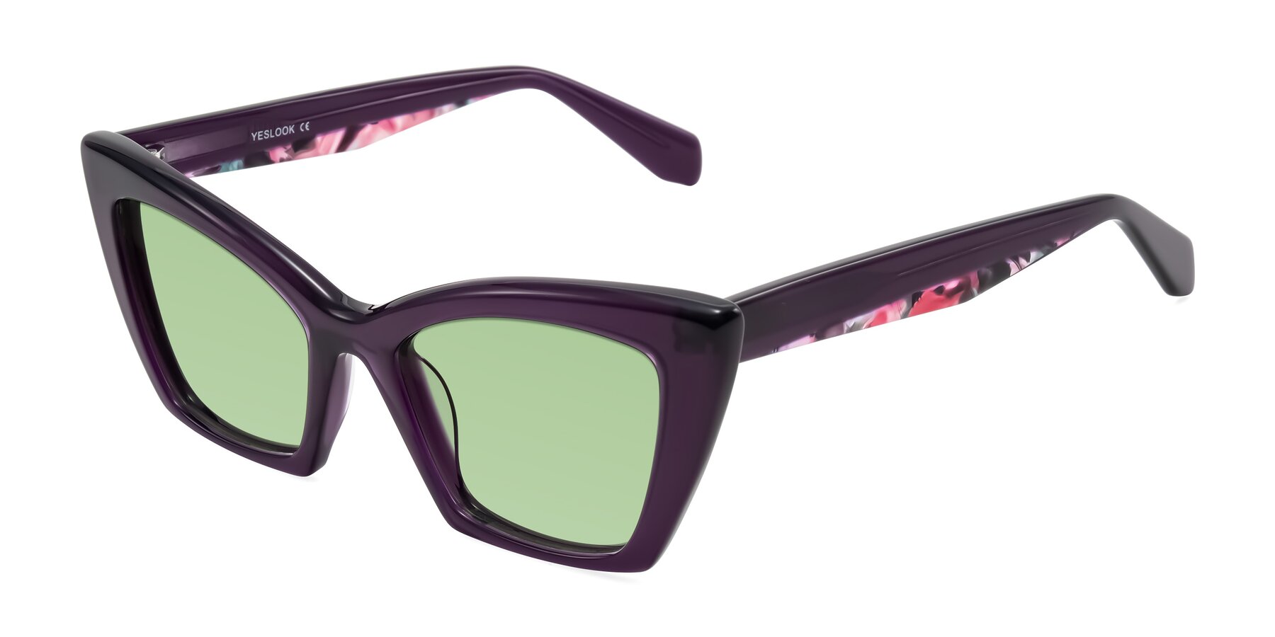 Angle of Wayar in Eggplant with Medium Green Tinted Lenses