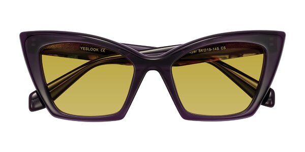 Front of Wayar in Eggplant