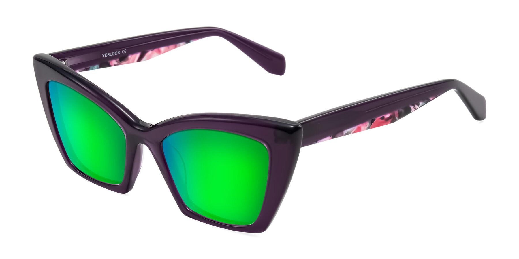 Angle of Wayar in Eggplant with Green Mirrored Lenses