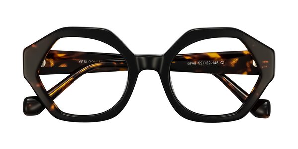 Front of Kawa in Black/Tortoise