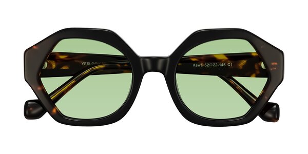 Front of Kawa in Black/Tortoise