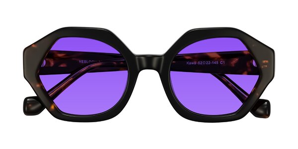 Front of Kawa in Black/Tortoise