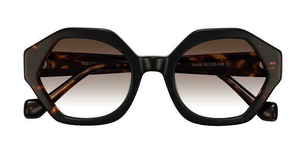 Front of Kawa in Black/Tortoise