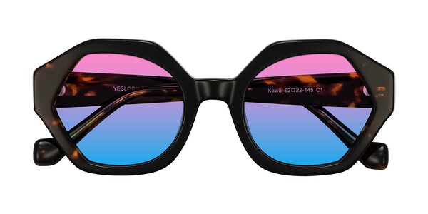 Front of Kawa in Black/Tortoise