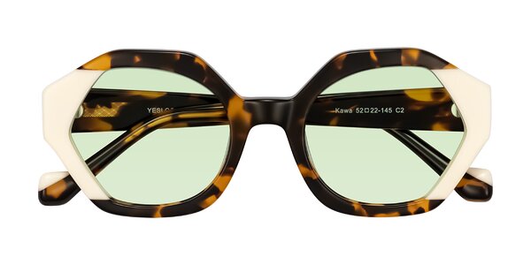 Front of Kawa in Tortoise/Ivory