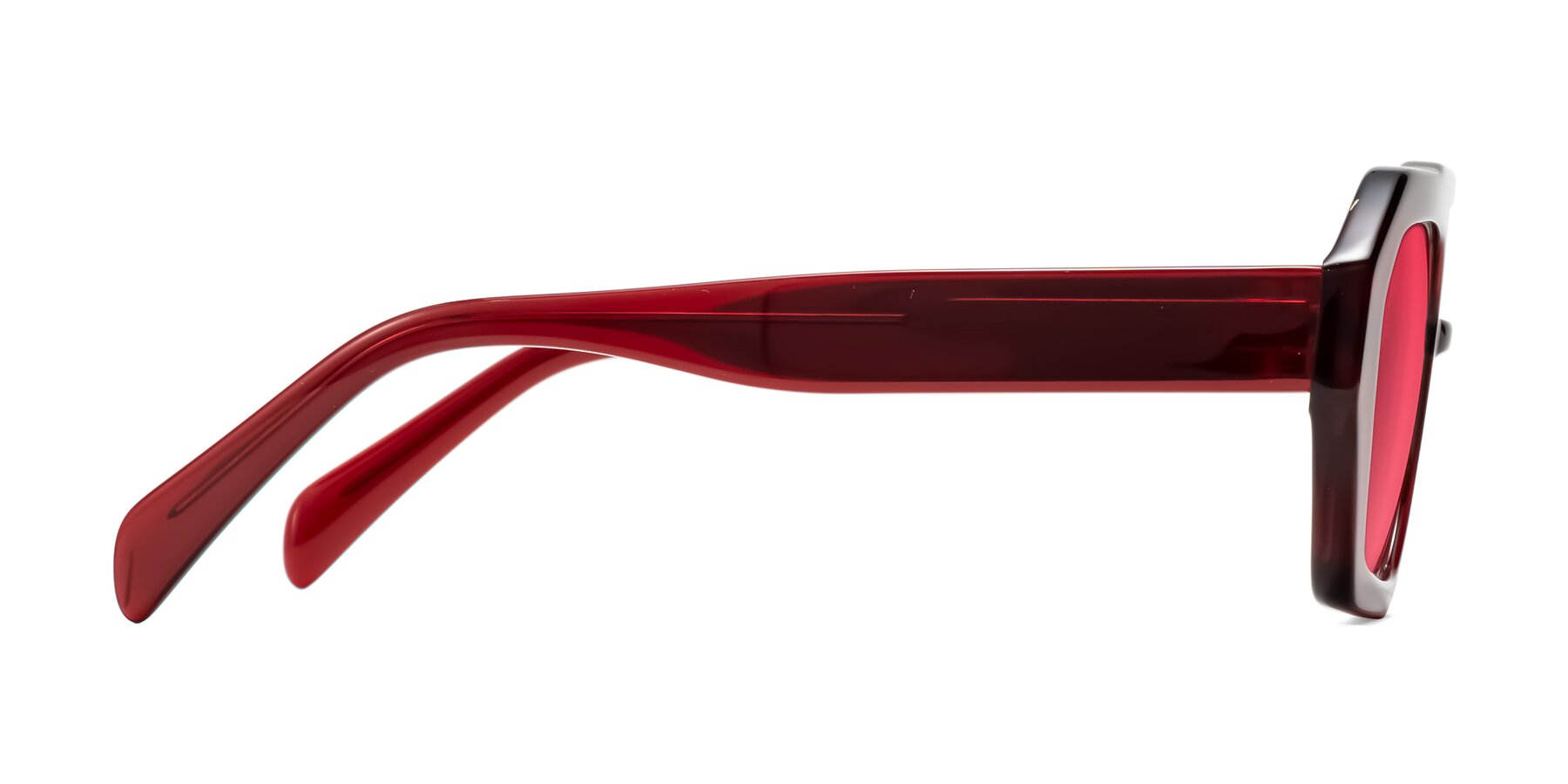 Side of Silva in Wine with Red Tinted Lenses