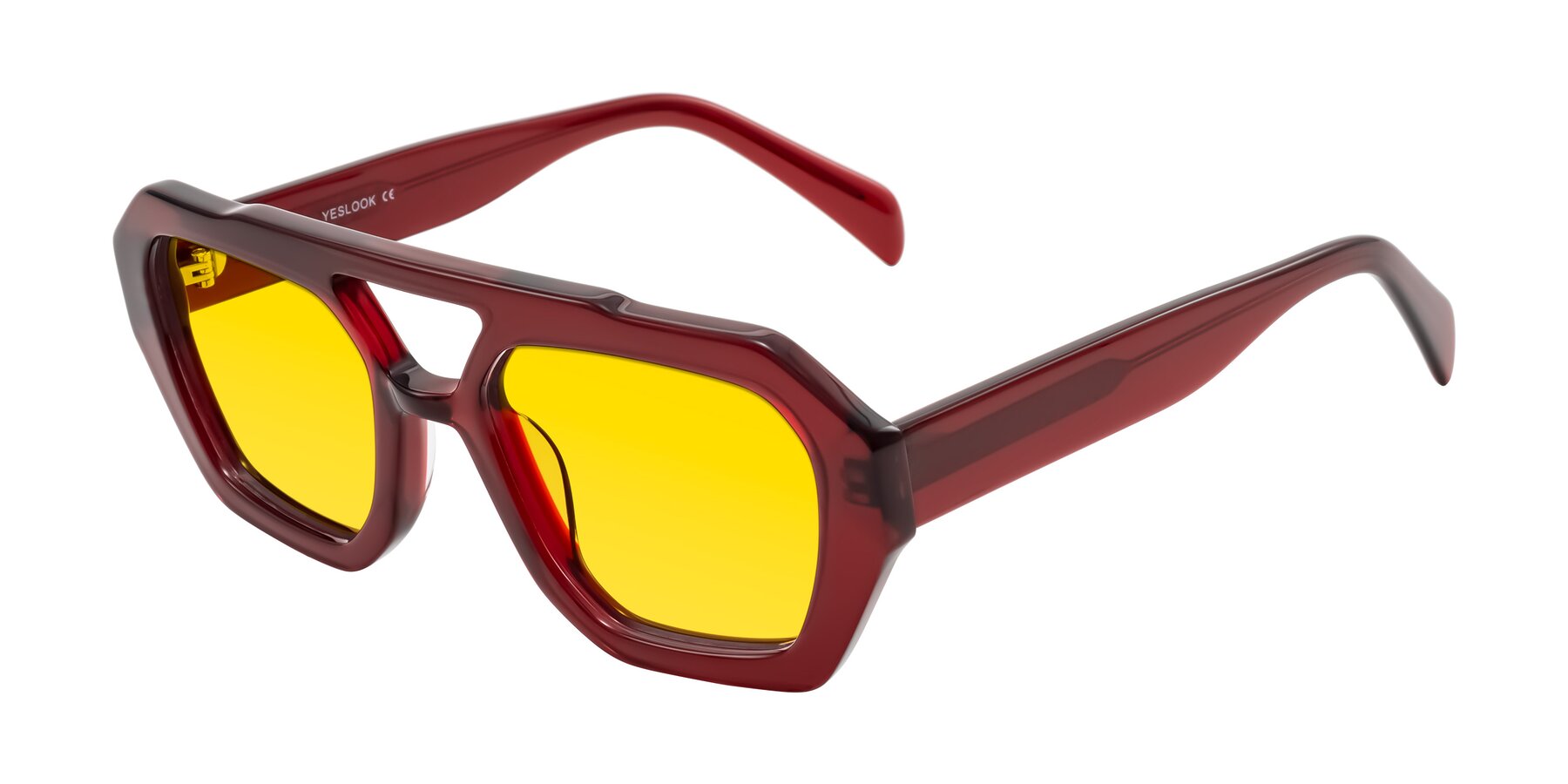 Angle of Silva in Wine with Yellow Tinted Lenses