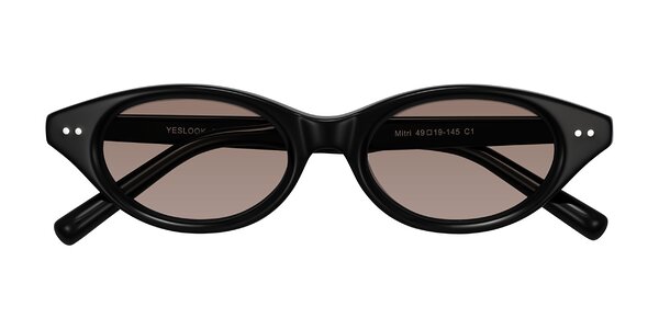 Front of Mitri in Black