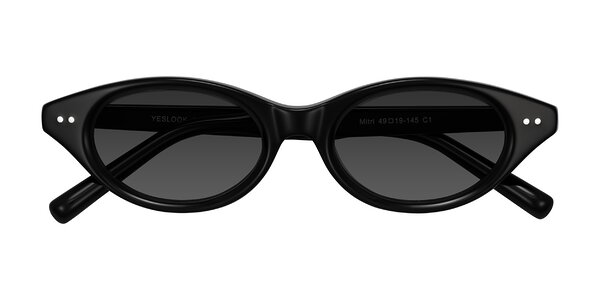 Front of Mitri in Black