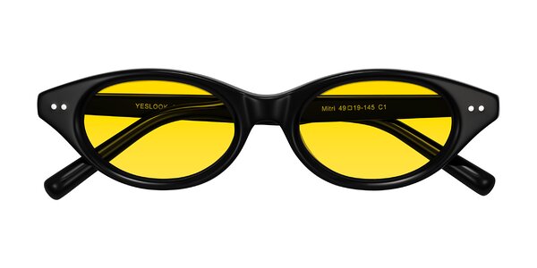 Front of Mitri in Black