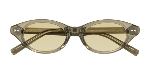 Front of Mitri in Transparent Warm Olive