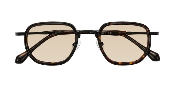 Front of Hunter in Matte Black/Tortoise