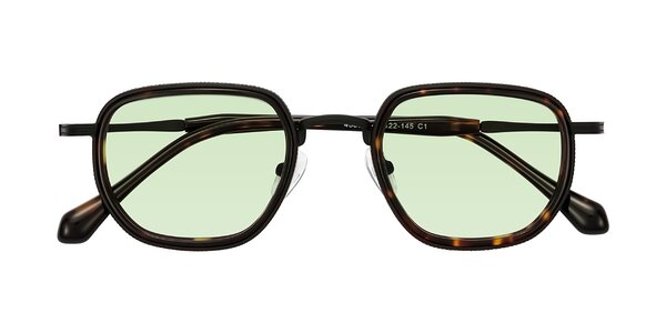 Front of Hunter in Matte Black/Tortoise