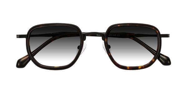 Front of Hunter in Matte Black/Tortoise