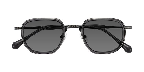 Front of Hunter in Gunmetal/Gray