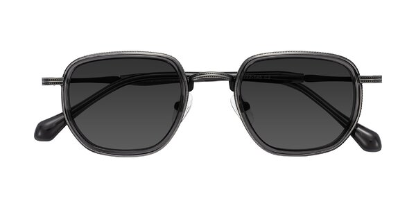 Front of Hunter in Gunmetal/Gray