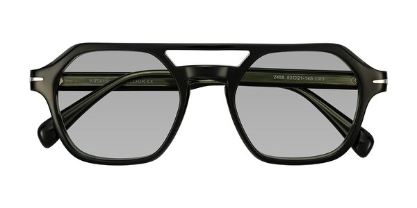 Front of Kibandou in Black/Green