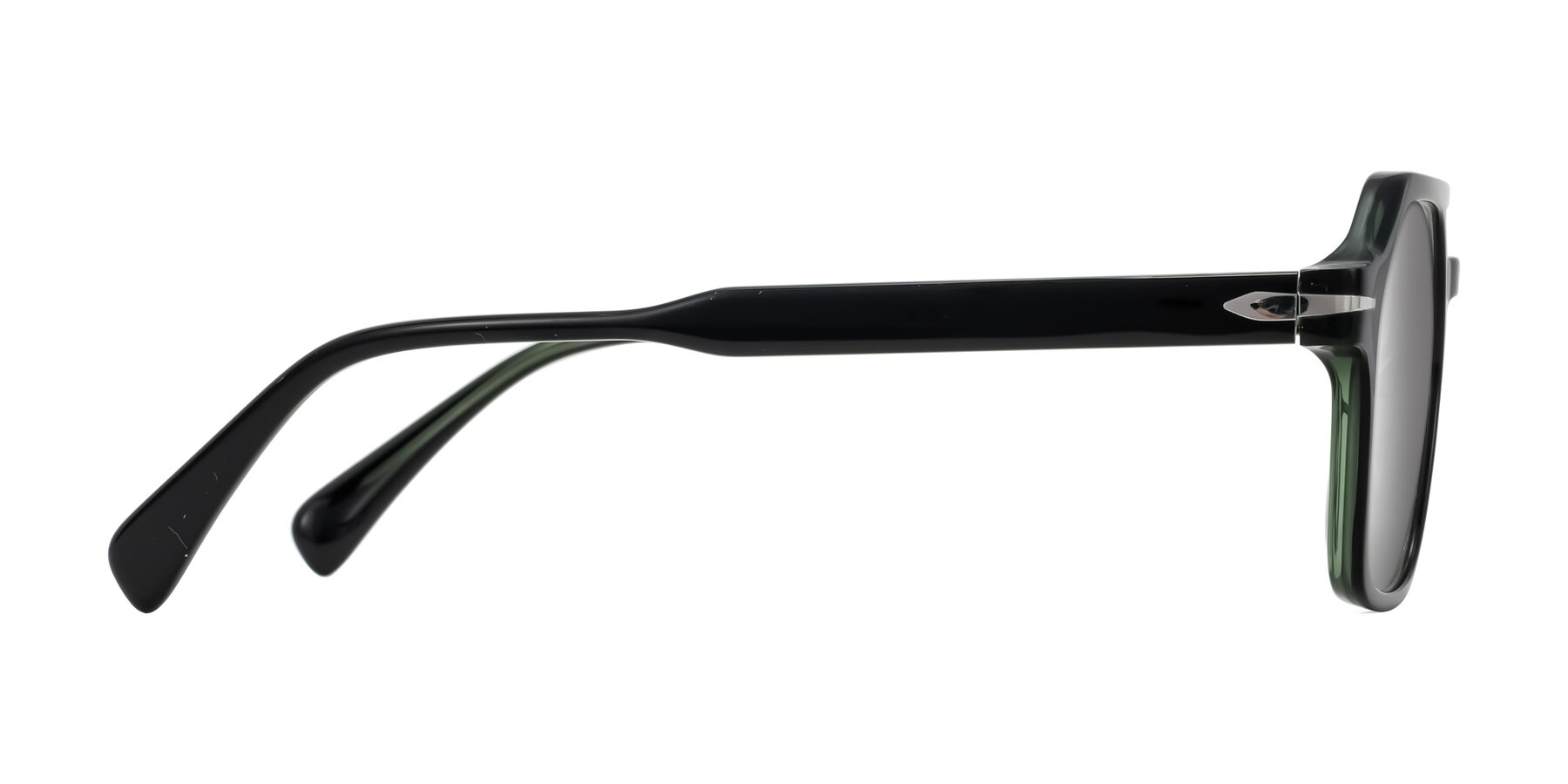 Side of Kibandou in Black/Green with Silver Mirrored Lenses