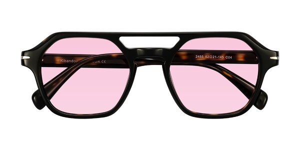 Front of Kibandou in Black/Tortoise