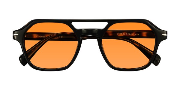 Front of Kibandou in Black/Tortoise