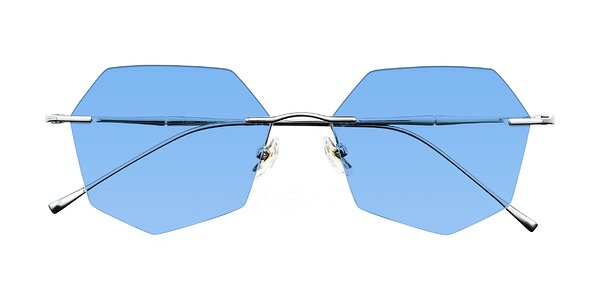 Front of Edme in Silver