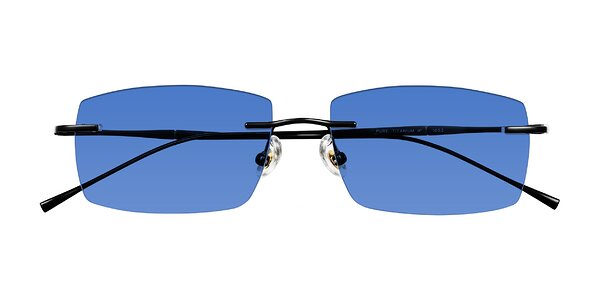 Front of Cartman in Matte Black