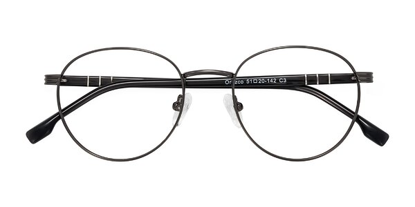 Front of Orozco in Gunmetal/Dark Gray