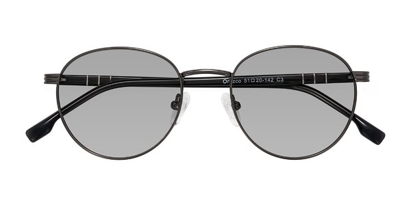 Front of Orozco in Gunmetal/Dark Gray