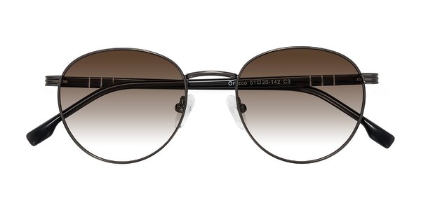 Front of Orozco in Gunmetal/Dark Gray