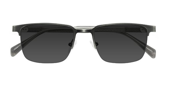 Front of Tunt in Brushed Silver