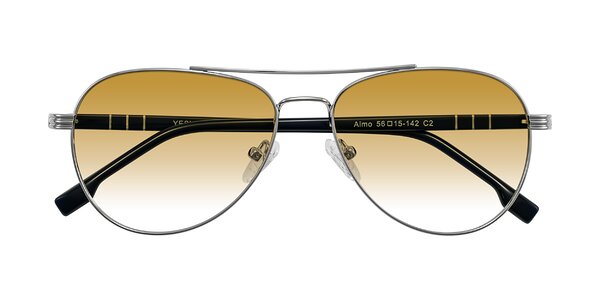 Front of Aimo in Silver/Dark Blue