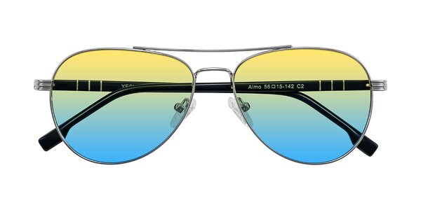 Front of Aimo in Silver/Dark Blue