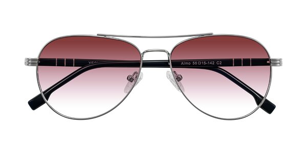 Front of Aimo in Silver/Dark Blue