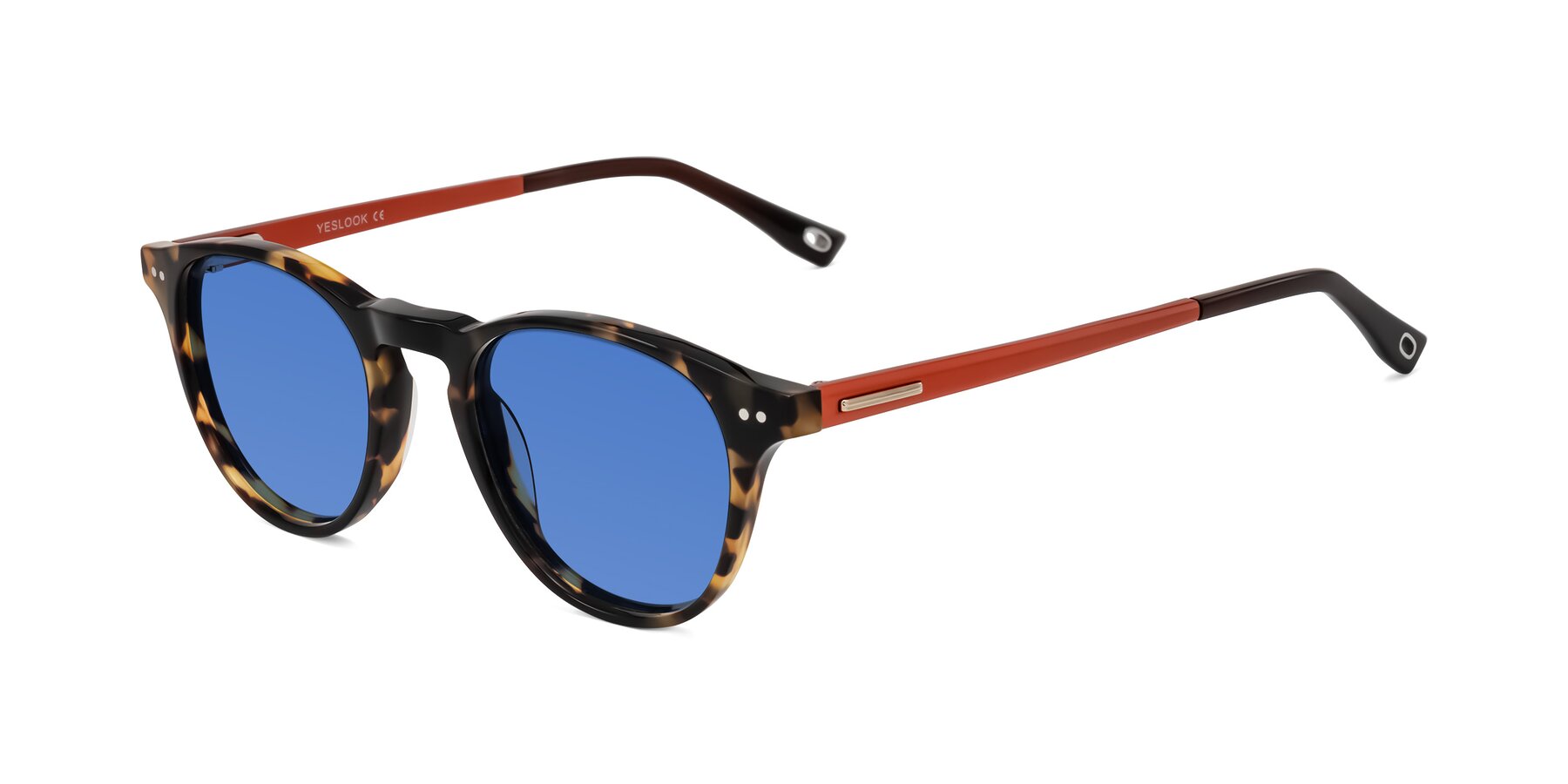 Angle of Orkid in Tortoise/Orange with Blue Tinted Lenses
