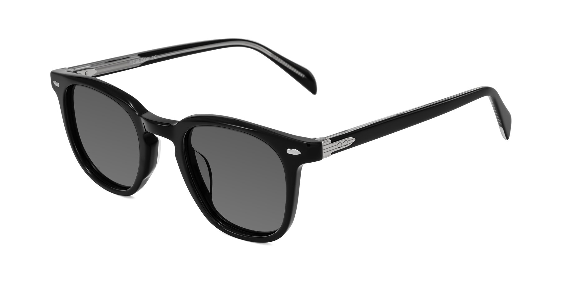 Angle of Palu in Black with Medium Gray Tinted Lenses