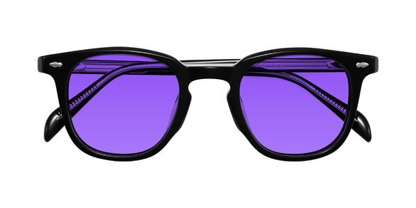 Front of Palu in Black