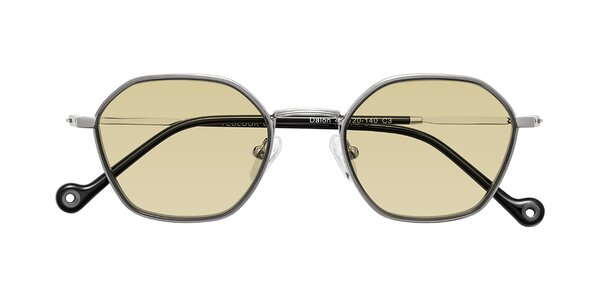 Front of Dalon in Gray/Silver