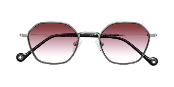 Front of Dalon in Gray/Silver