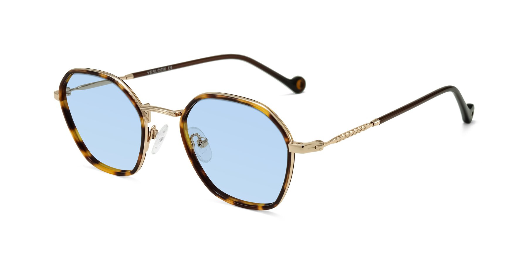Angle of Dalon in Leopard-Print/Gold with Light Blue Tinted Lenses