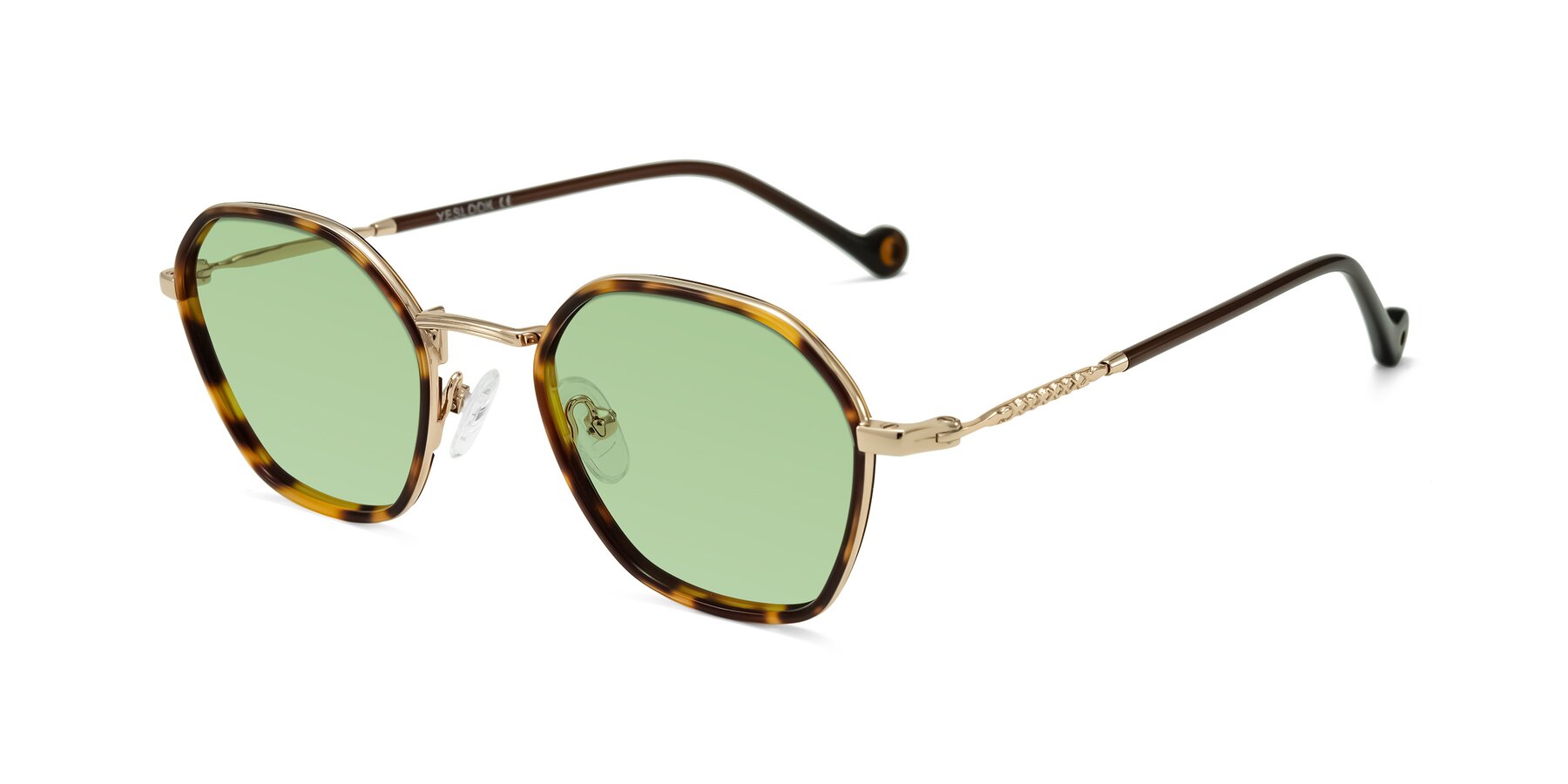 Angle of Dalon in Leopard-Print/Gold with Medium Green Tinted Lenses