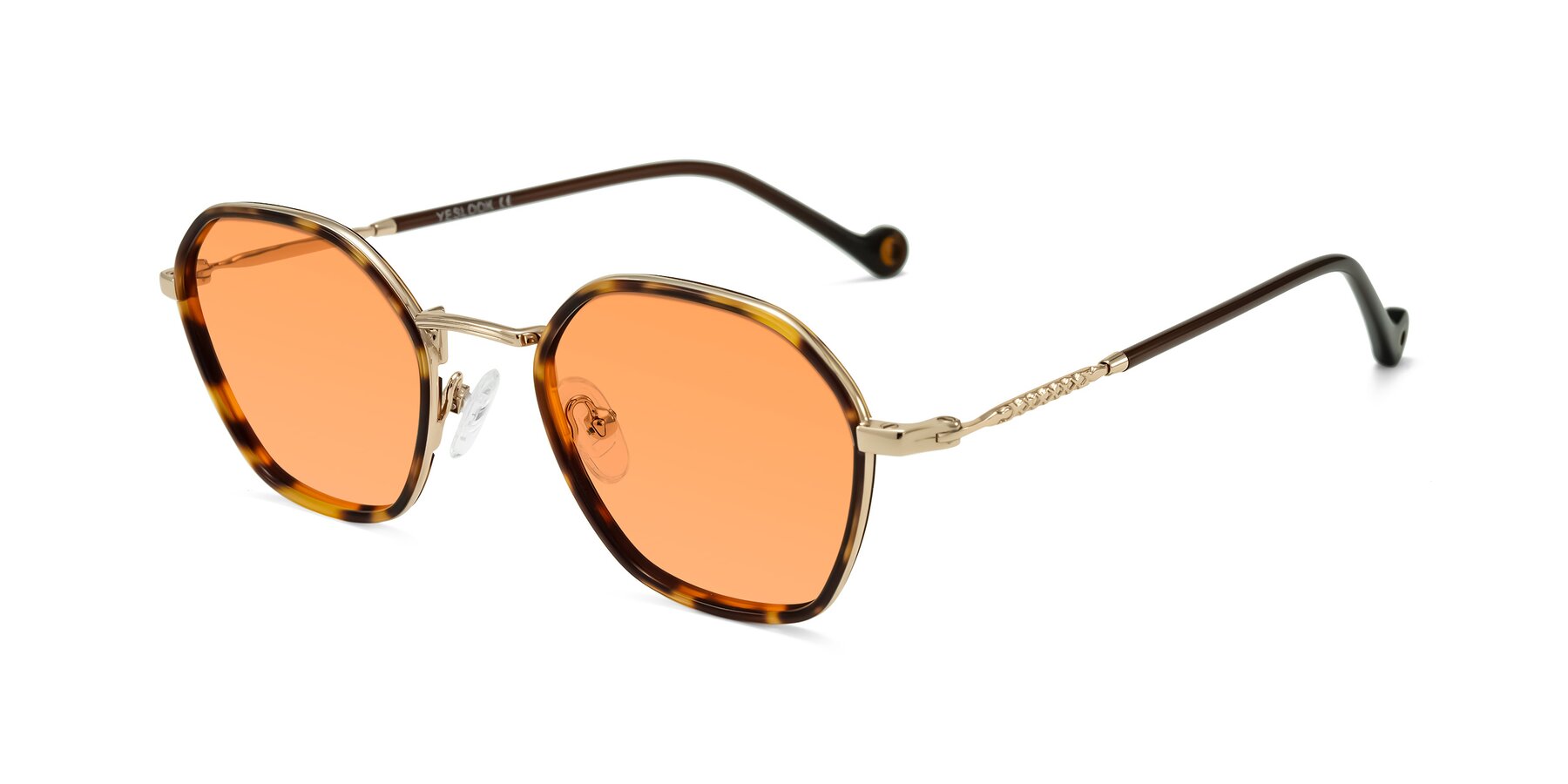 Angle of Dalon in Leopard-Print/Gold with Medium Orange Tinted Lenses