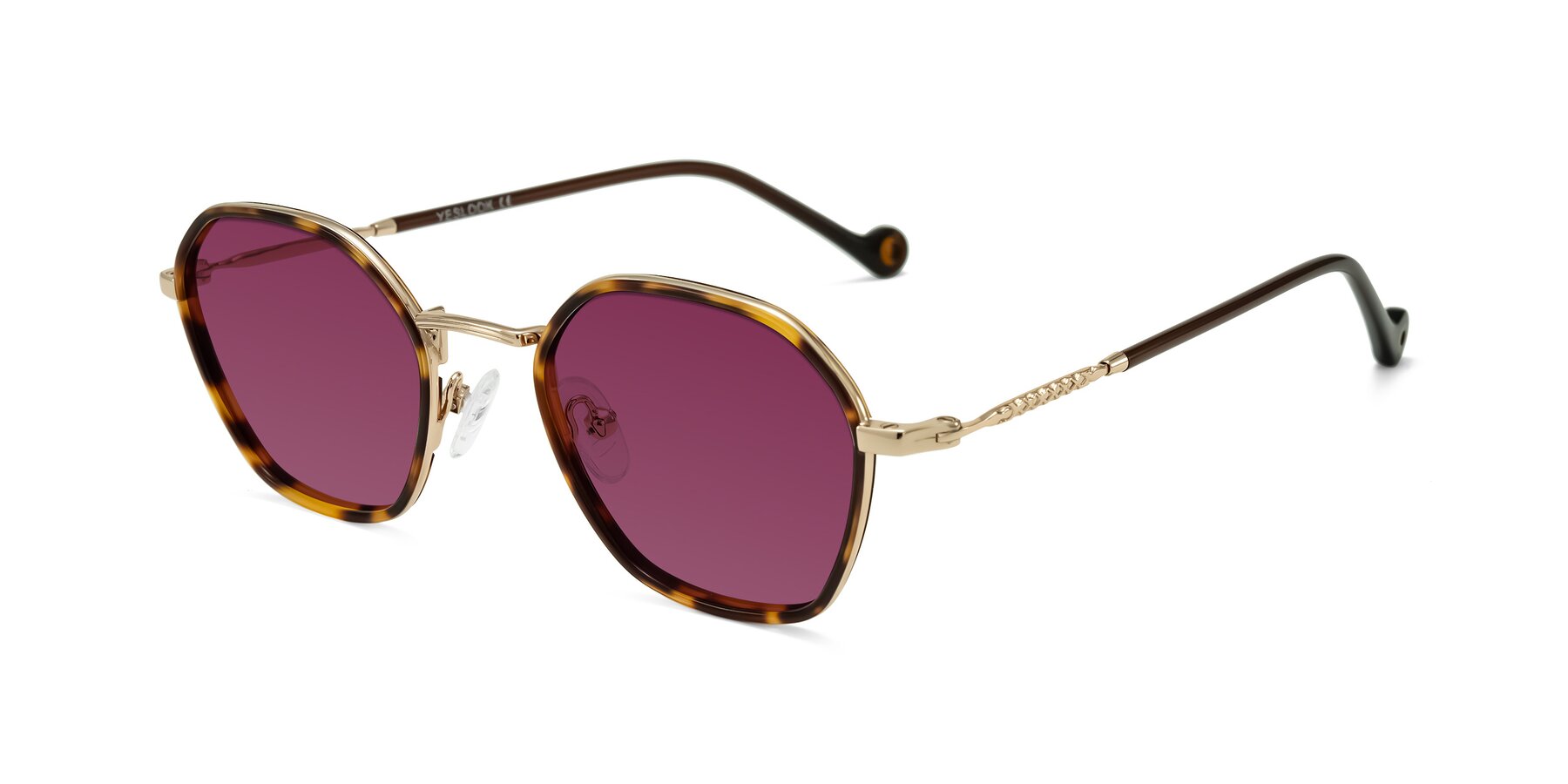 Angle of Dalon in Leopard-Print/Gold with Wine Tinted Lenses