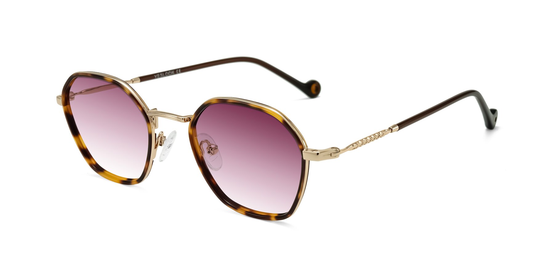 Angle of Dalon in Leopard-Print/Gold with Wine Gradient Lenses
