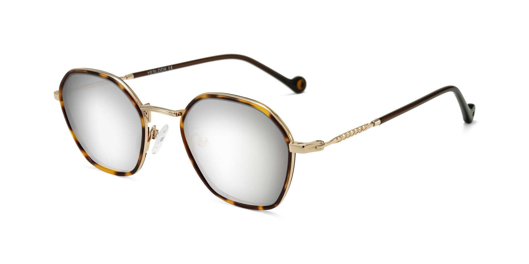 Angle of Dalon in Leopard-Print/Gold with Silver Mirrored Lenses