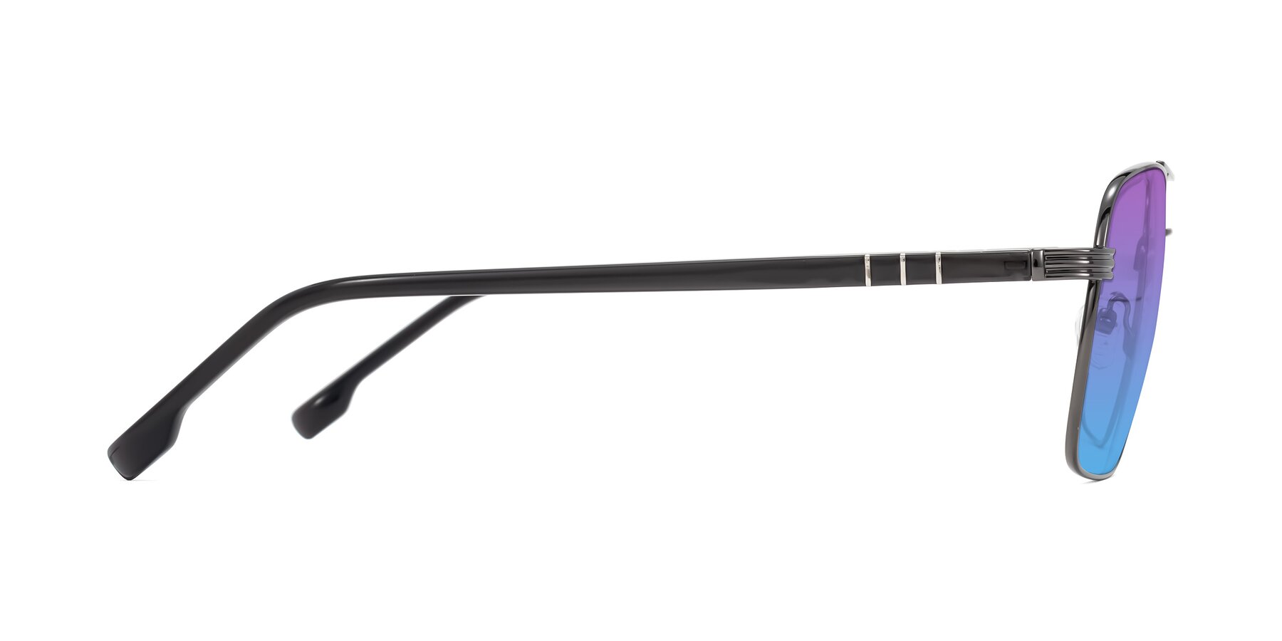 Side of Flinders in Gunmetal with Purple / Blue Gradient Lenses