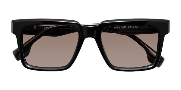 Front of Kieta in Black/Gray Brown Striped